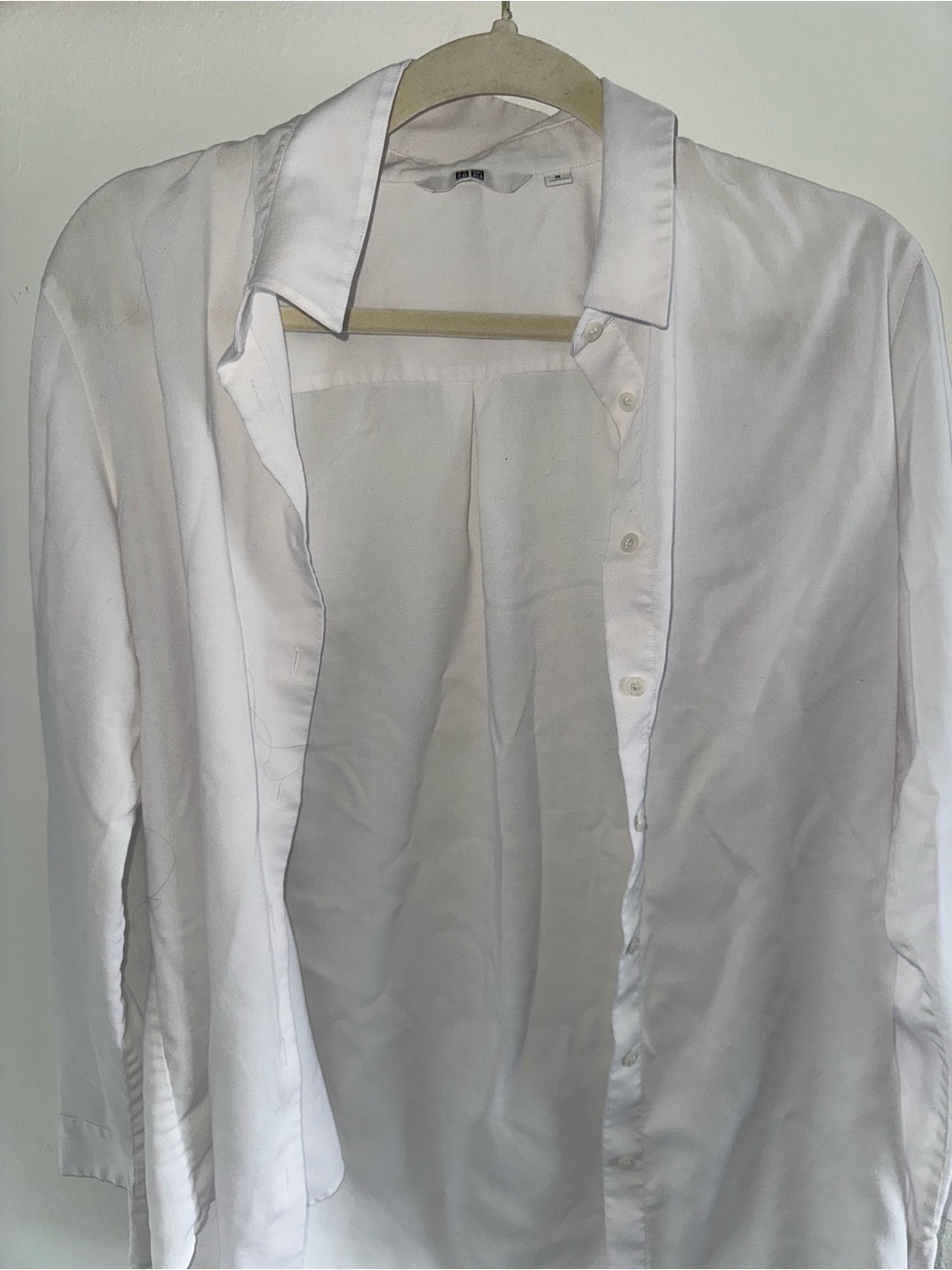 Uniqlo Classic White womens Button-Down Shirt - Picture 2 of 5